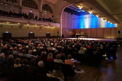 Benefietconcert Ukraine Christiaan Kuyvenhoven