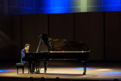 Benefietconcert Ukraine Christiaan Kuyvenhoven