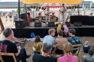 Festival op 't eiland - woensdag | Piepschuim