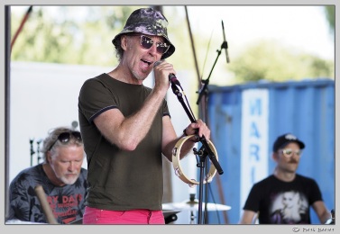 De Kaaij Nijmegen met The Stomp Brothers en LAKE SUPERIOR.