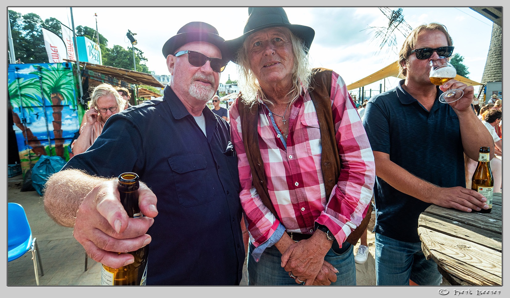 De Kaaij Nijmegen met The Stomp Brothers en LAKE SUPERIOR.
