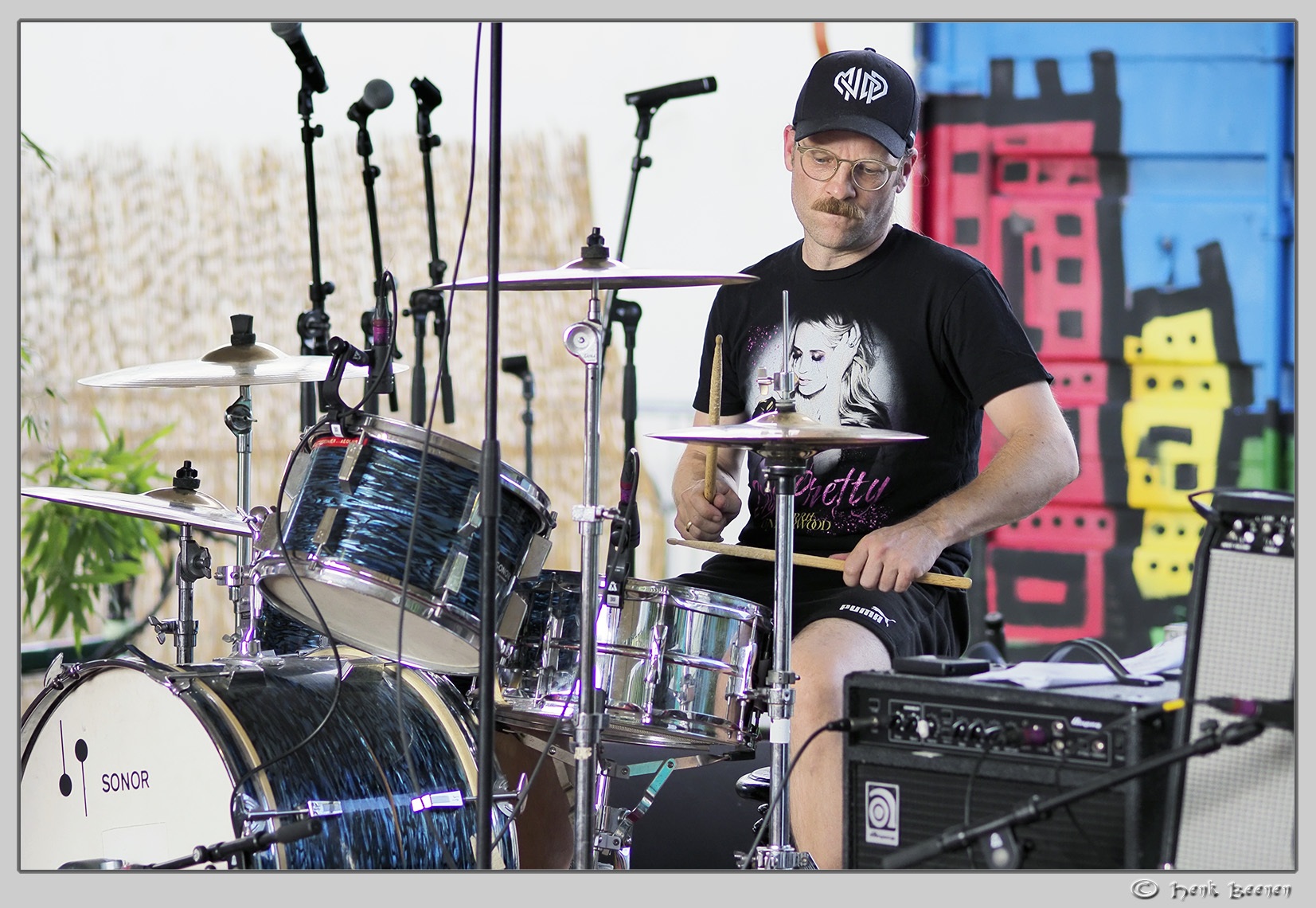 De Kaaij Nijmegen met The Stomp Brothers en LAKE SUPERIOR.