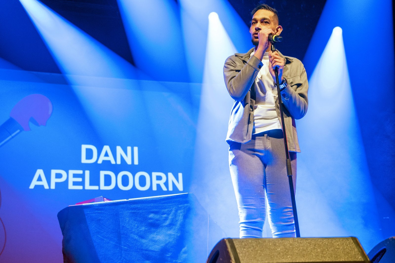 Mensen Zeggen Dingen in Doornroosje Nijmegen 2023  -  Dani Apeldoorn