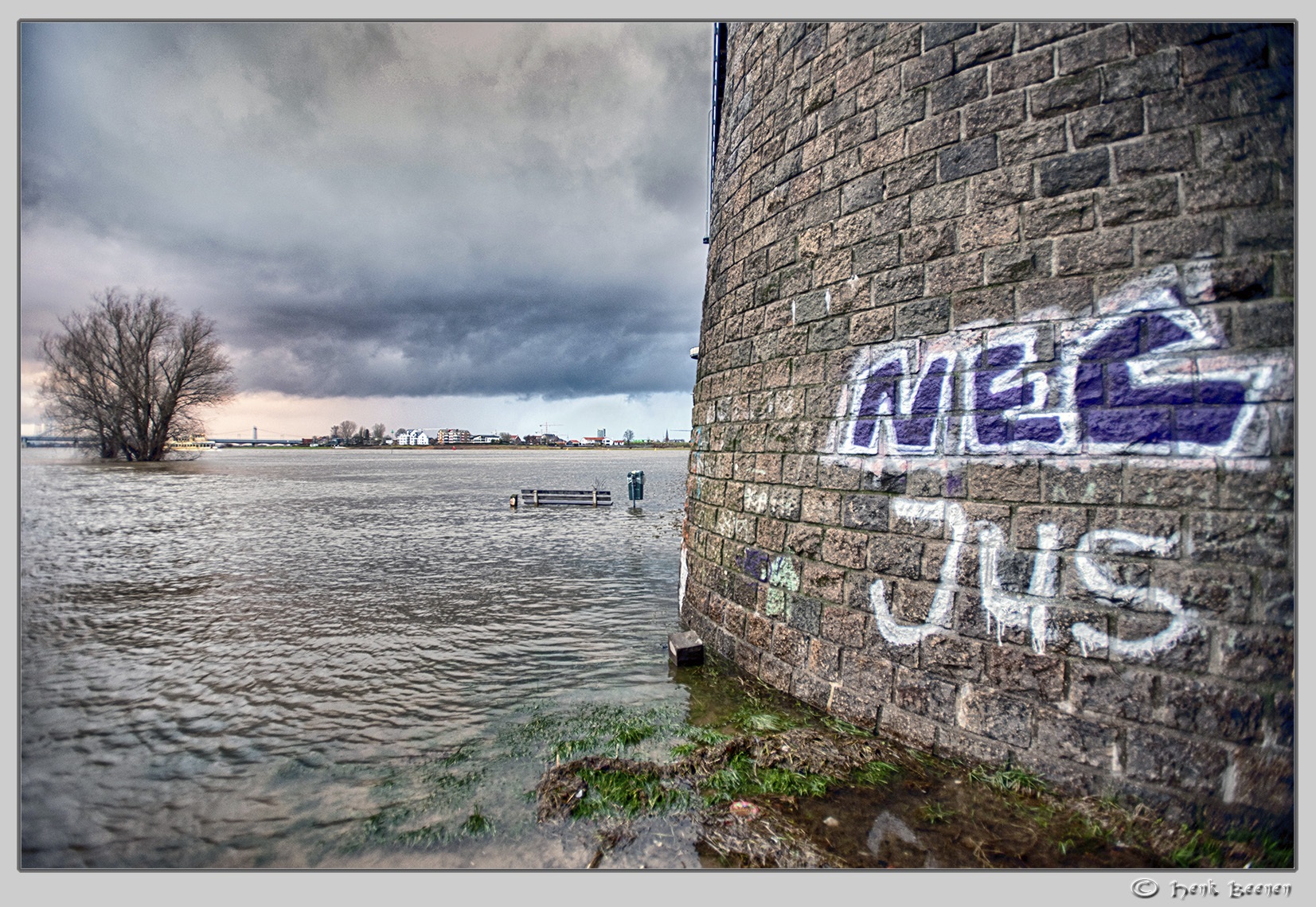 De Ooijpoort bij Nijmegen
