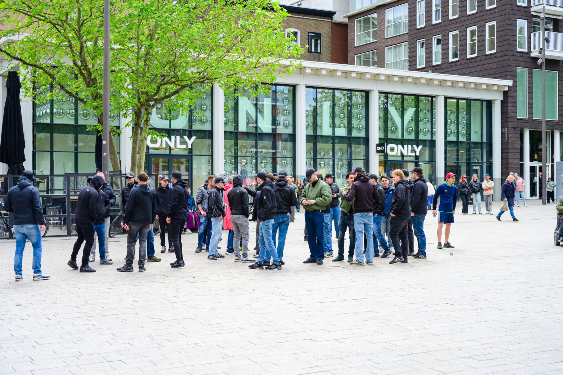 Honderden tegendemonstranten bij nationaal protest in Nijmegen