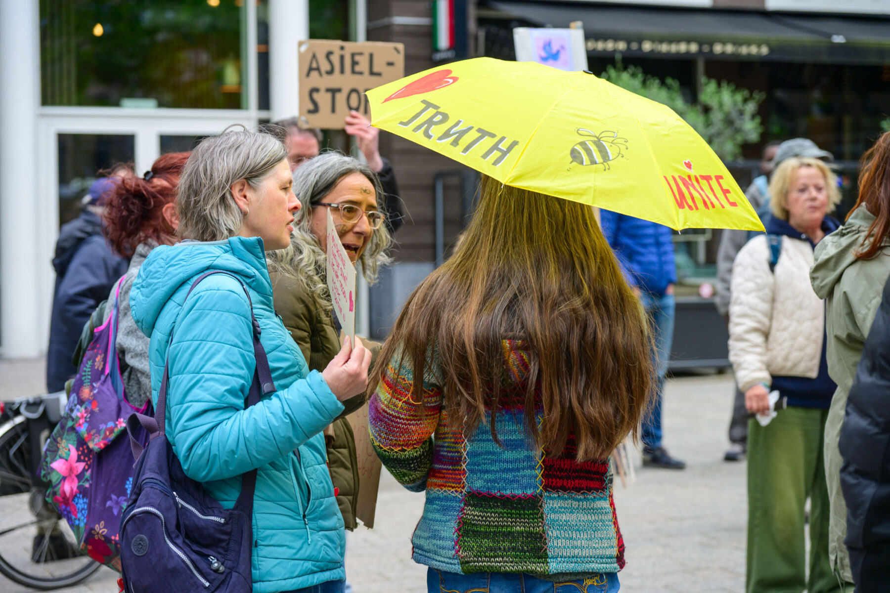 Honderden tegendemonstranten bij nationaal protest in Nijmegen