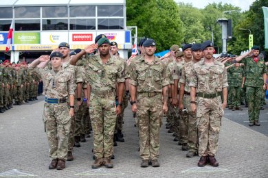 Vlaggenparade 4Daagse zondag