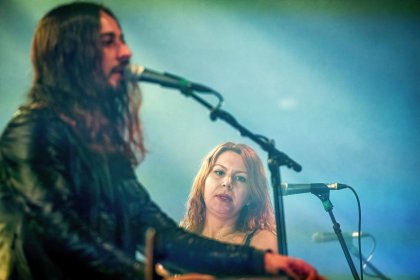 Altın Gün in Doornroosje Nijmegen