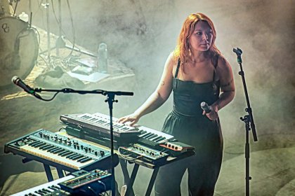 Altın Gün in Doornroosje Nijmegen