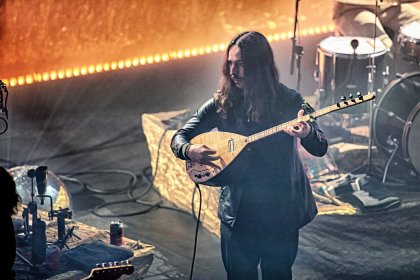 Altın Gün in Doornroosje Nijmegen