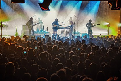 Altın Gün in Doornroosje Nijmegen