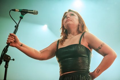 Altın Gün in Doornroosje Nijmegen