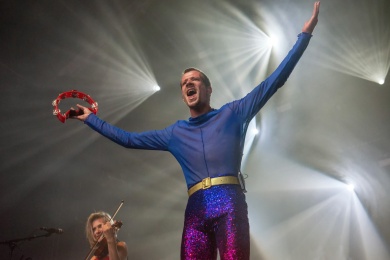 Down the Rabit Hole - vrijdag 1 juli 2022 | Son Mieux