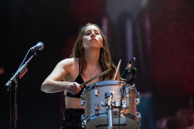 Down the Rabit Hole - vrijdag 1 juli 2022 | HAIM