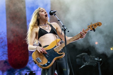 Down the Rabit Hole - vrijdag 1 juli 2022 | HAIM