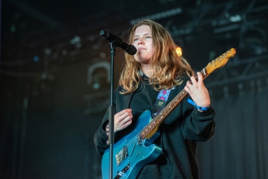 Down the Rabbit Hole _ Zondag 3 juli 2022 | Girl in red