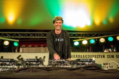 Festival op 't eiland  - donderdag | de Swing