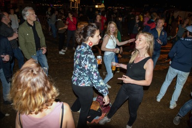 Festival op 't eiland  - donderdag | de Swing