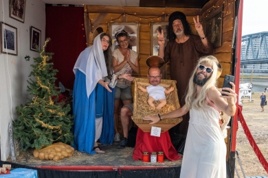 Festival op 't eiland - woensdag | Pikz Palace