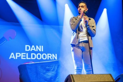 Mensen Zeggen Dingen in Doornroosje Nijmegen 2023  -  Dani Apeldoorn