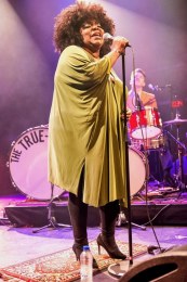 𝐌𝐢𝐜𝐡𝐞𝐥𝐥𝐞 𝐃𝐚𝐯𝐢𝐝 & 𝐓𝐡𝐞 𝐓𝐫𝐮𝐞-𝐭𝐨𝐧𝐞𝐬