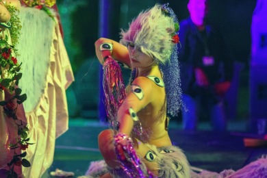 Joost van Bellen met Naaistreek op de Waalkade