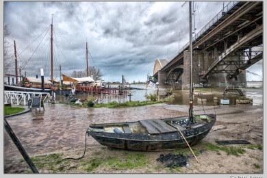 De Ooijpoort bij Nijmegen