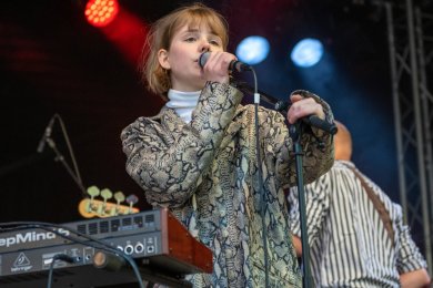 Oranjepop Nijmegen 2022 . Loupe