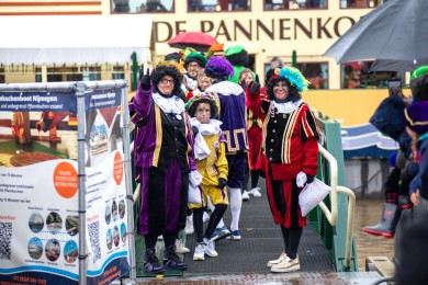 Sint_intocht_2023_08